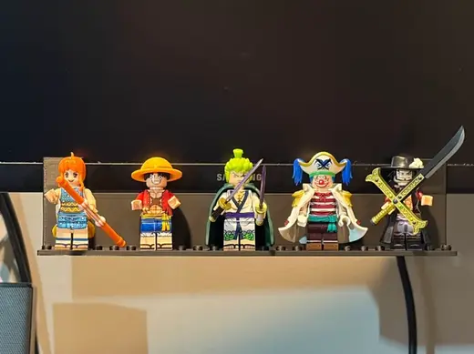 Monitor Bezel Minifig Shelf - Snap-On, Parametric