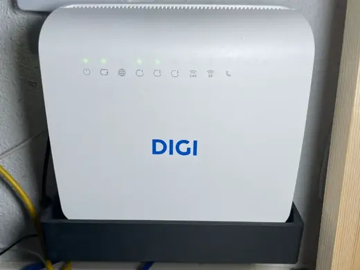 Zyxel EX3501-T0 router from Digi wall mount