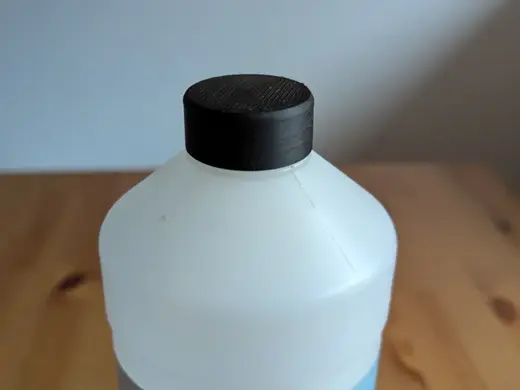Isopropanol bottle cap