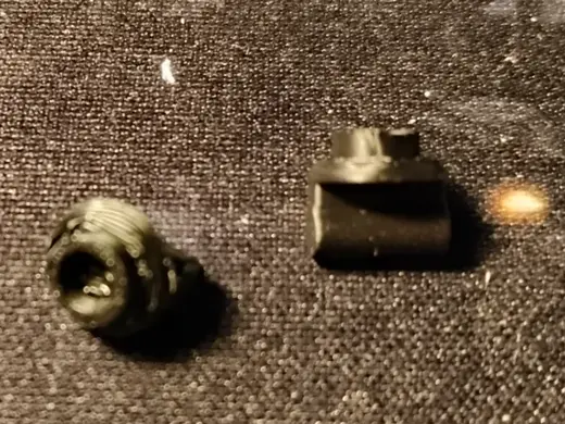 1x1 flat round open stud, bar - long space 79194