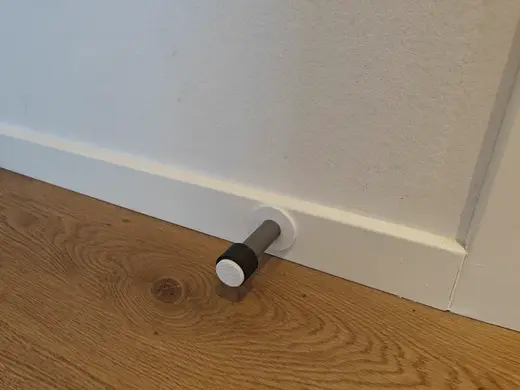 Wall/baseboard-Mounted Doorstop magnetic