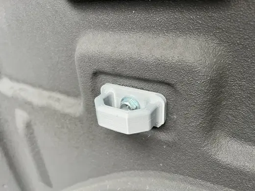 Chevrolet Silverado (07-24) Truck Bed Hook