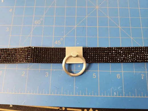Reze Choker Ring Detail