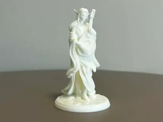 Female elven bard with lute DnD tabletop mini