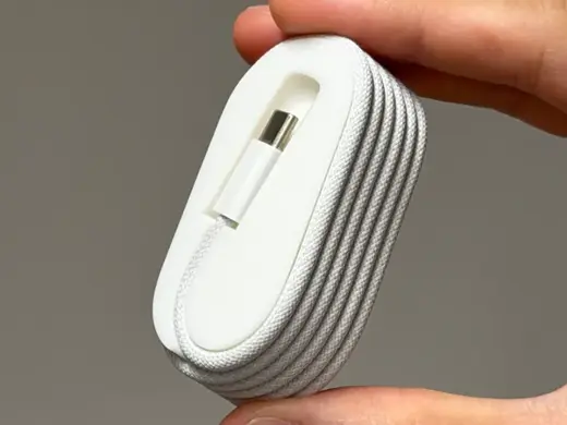 Apple c to c 1m woven cable neat organizer