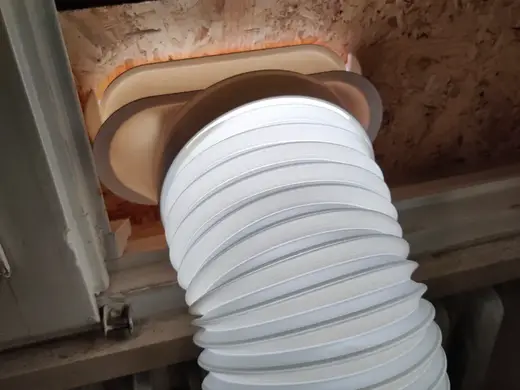 Air Conditioning window exhaust adapter with cover