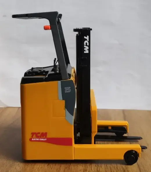 1:10活动叉车