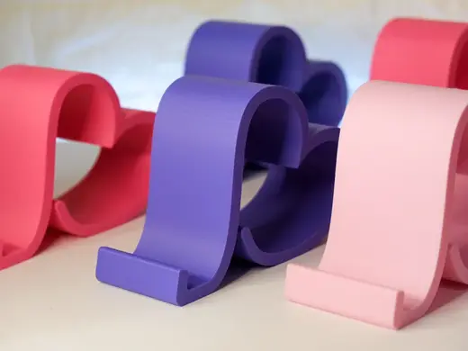 Phone Holder Heart Design