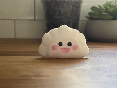 Pot sticker with little bum