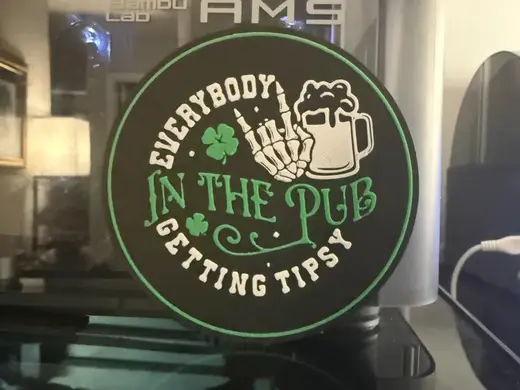 EVERYBODY IN THE PUB GETTING TIPSY