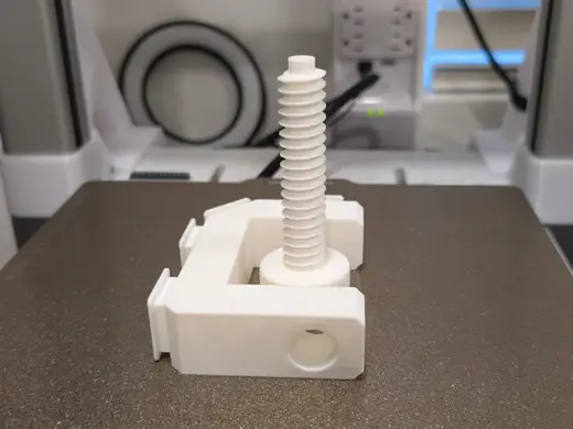 Universal 1:64 Scale Die-Cast Car Track Clamp
