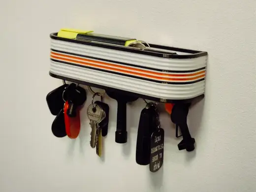 Modern Wall Mounted Key Holder & Tray