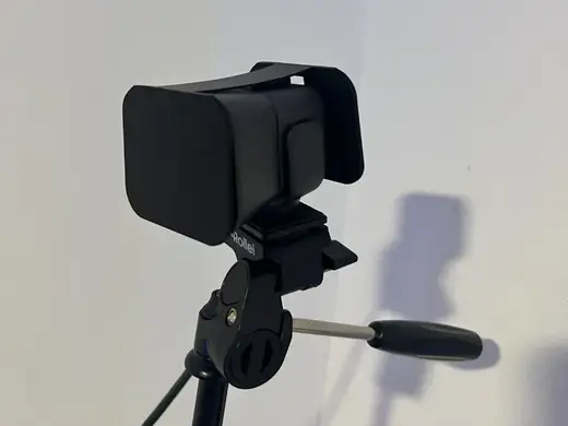 Logitech streamcam c980 front Cover V1