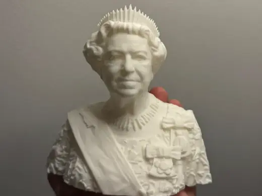 Queen Elizabeth II Bust