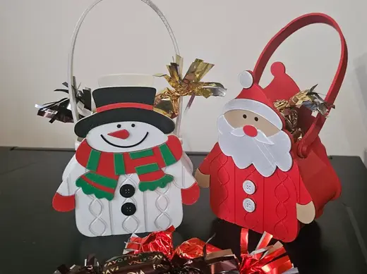 christmas candy chocolate basket