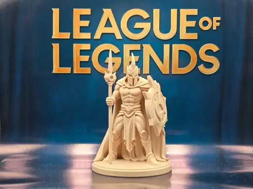 Pantheon ( League of Legends ) Lol