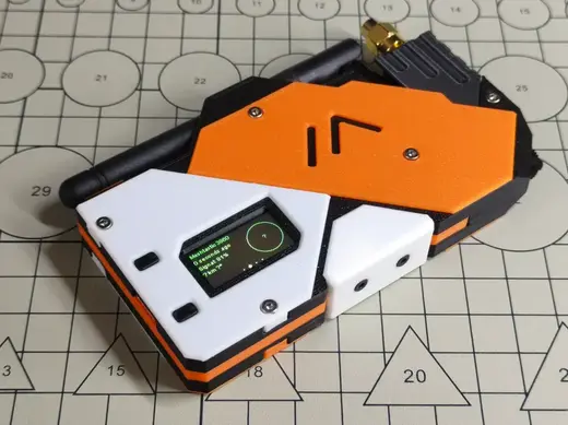 MeshT1 - Meshtastic Heltec Tracker 外壳