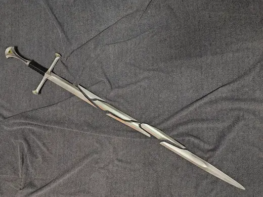 Lord of the Rings - Narsil (broken)