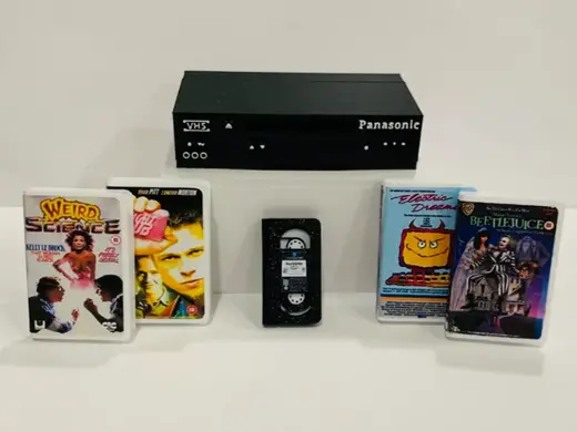 Miniature 1/6 Scale Retro VCR