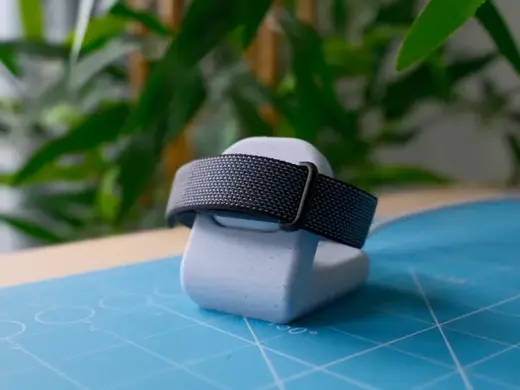 Fitbit Air minimal charging stand/dock/charger