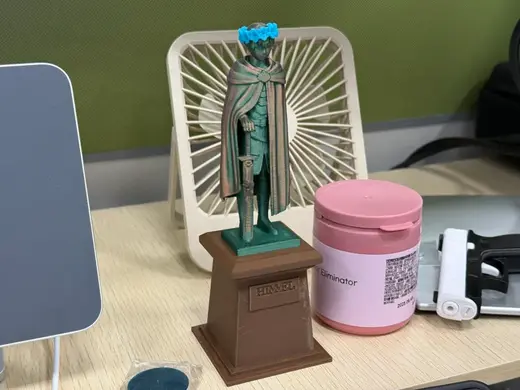 Himmel Statue - Frieren: Beyond Journey's End