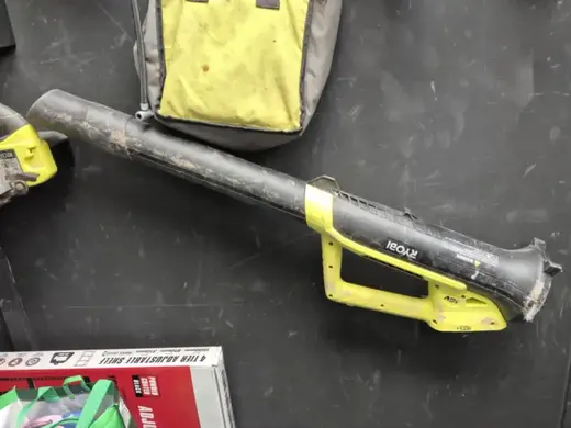 Ryobi Right Facing Heavy Duty Wall Mount