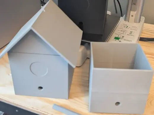 Birdhouse Geocache - Perch Pin 2.0