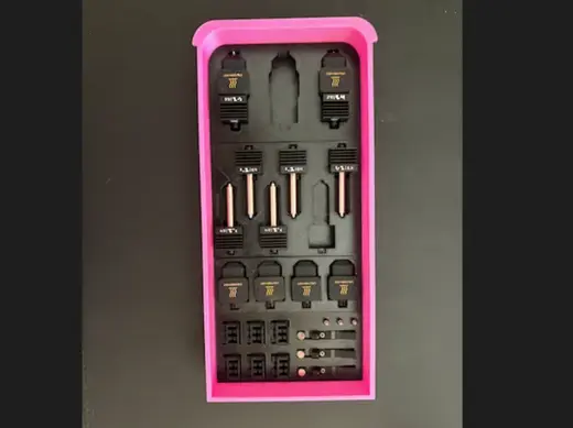 H2 accessories organized