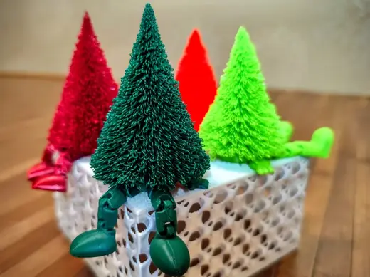 Christmas Tree with articulated legs - 有腿的圣诞树