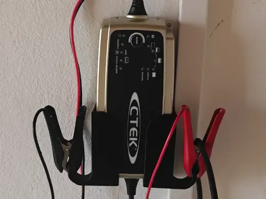 CTEK 7.0 Halter