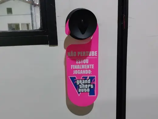 Plaquinha de Porta Gamer GTA VI – Não Perturbe