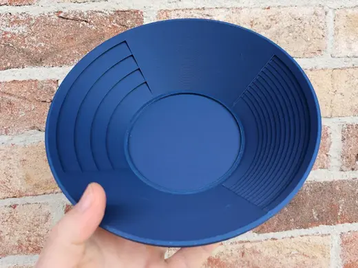 Standard Gold Pan for Gold Prospecting