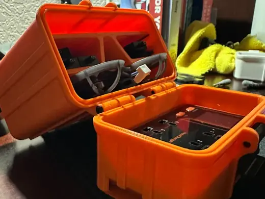 Air75 Tinywhoop Case with BetaFPV Hexa Charger Top