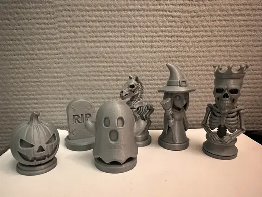 Halloween Chess Set – Creepy & Fun!