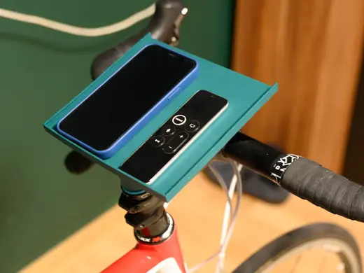 Bike trainer tray with Garmin mount