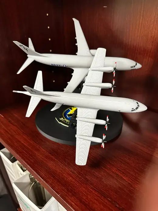 Navy P-3 P-8 Diorama