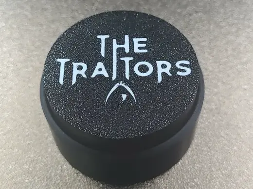 Traitors Fidget Clicker