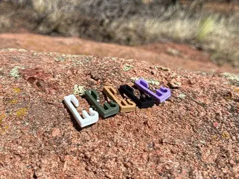 Golf Tee Hat Clip