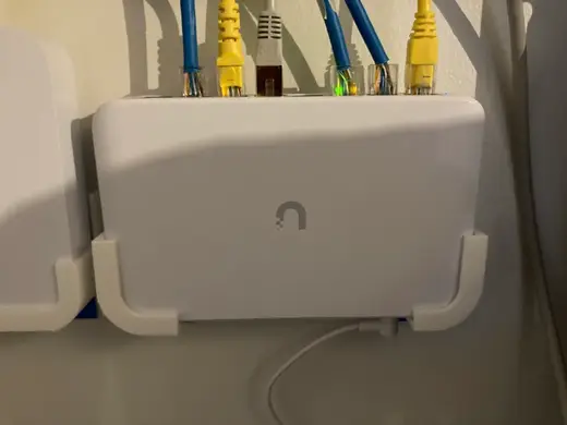 Unifi Switch Lite 8 PoE tape wall mounts