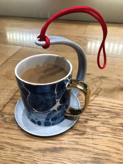 anti spill mug carrier