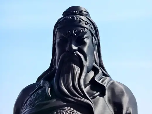 通体玄黑武圣关公
