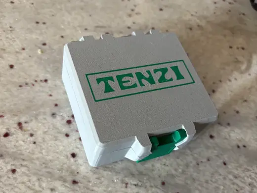 Tenzi Dice Box with Trays