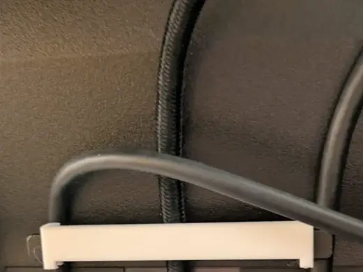 Cable Clamp (Mini-HDMI) Wacom Cintiq 24 (2025)