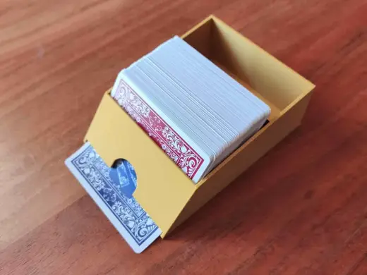 Dispenser carte da gioco