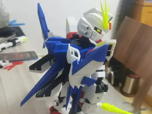 Freedom Gundam Scaled-Up Tuned Version