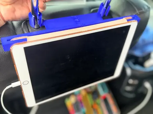Ipad Hanger for Backseat of 2021 RAM 1500