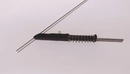 Tip holder for micromanipulator