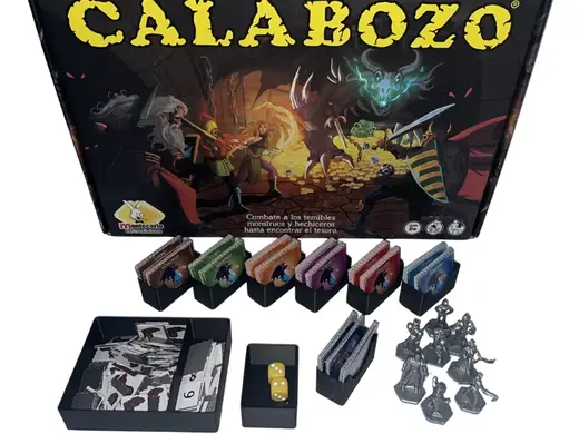 Calabozo by Montecarlo board game organization set