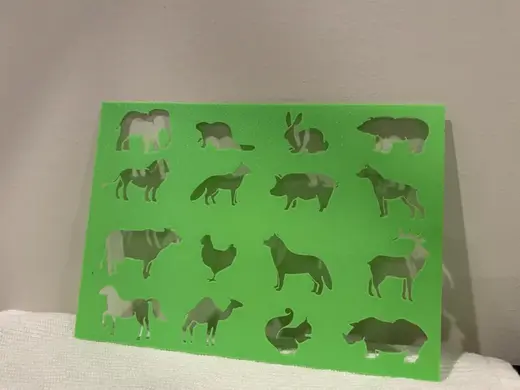 Kids Animal stencil montessori