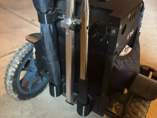 Zuca Compact Umbrella and Retriever Holder